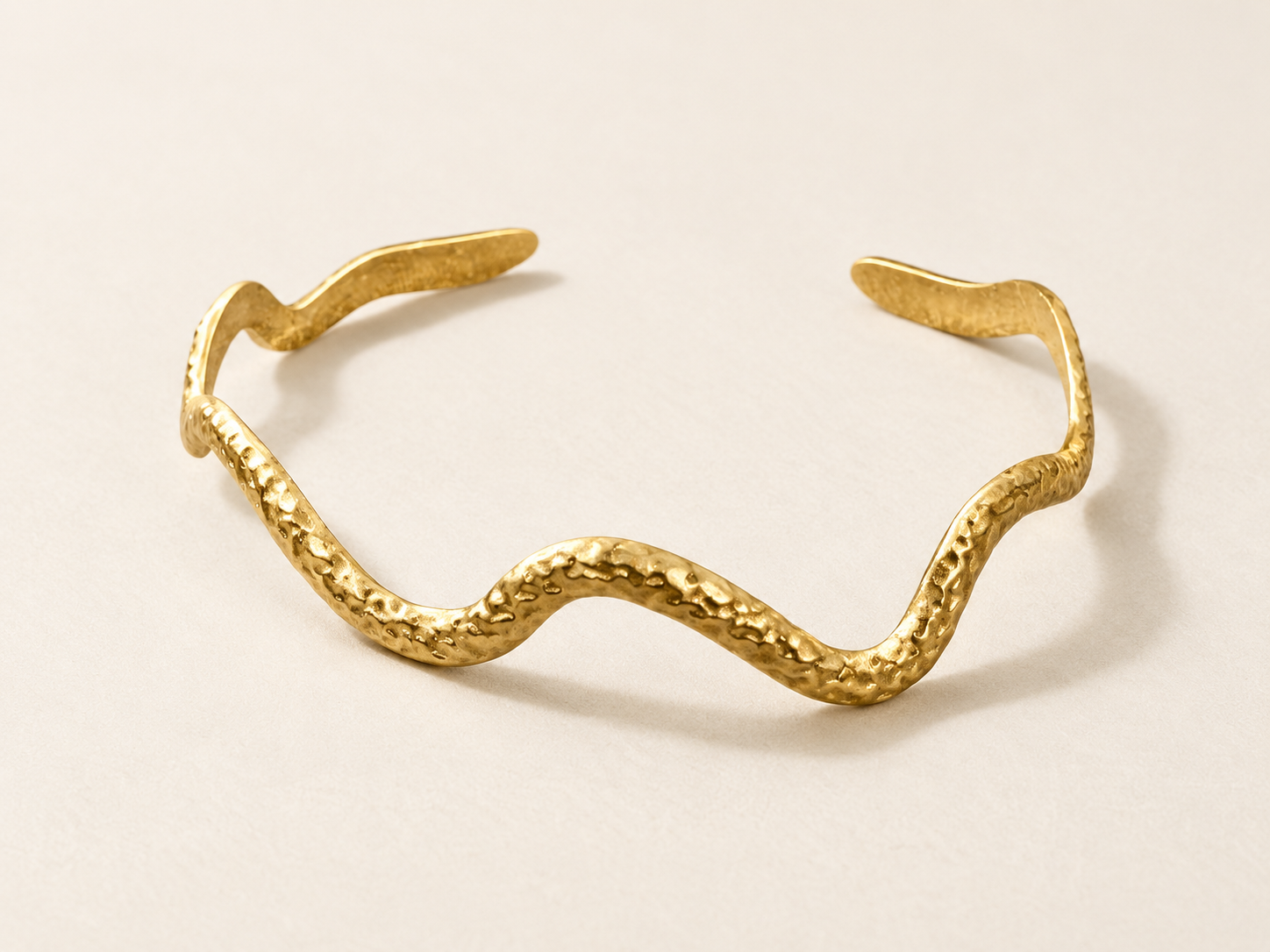 Bracelet Méandre Ondulé Doré — vue de face