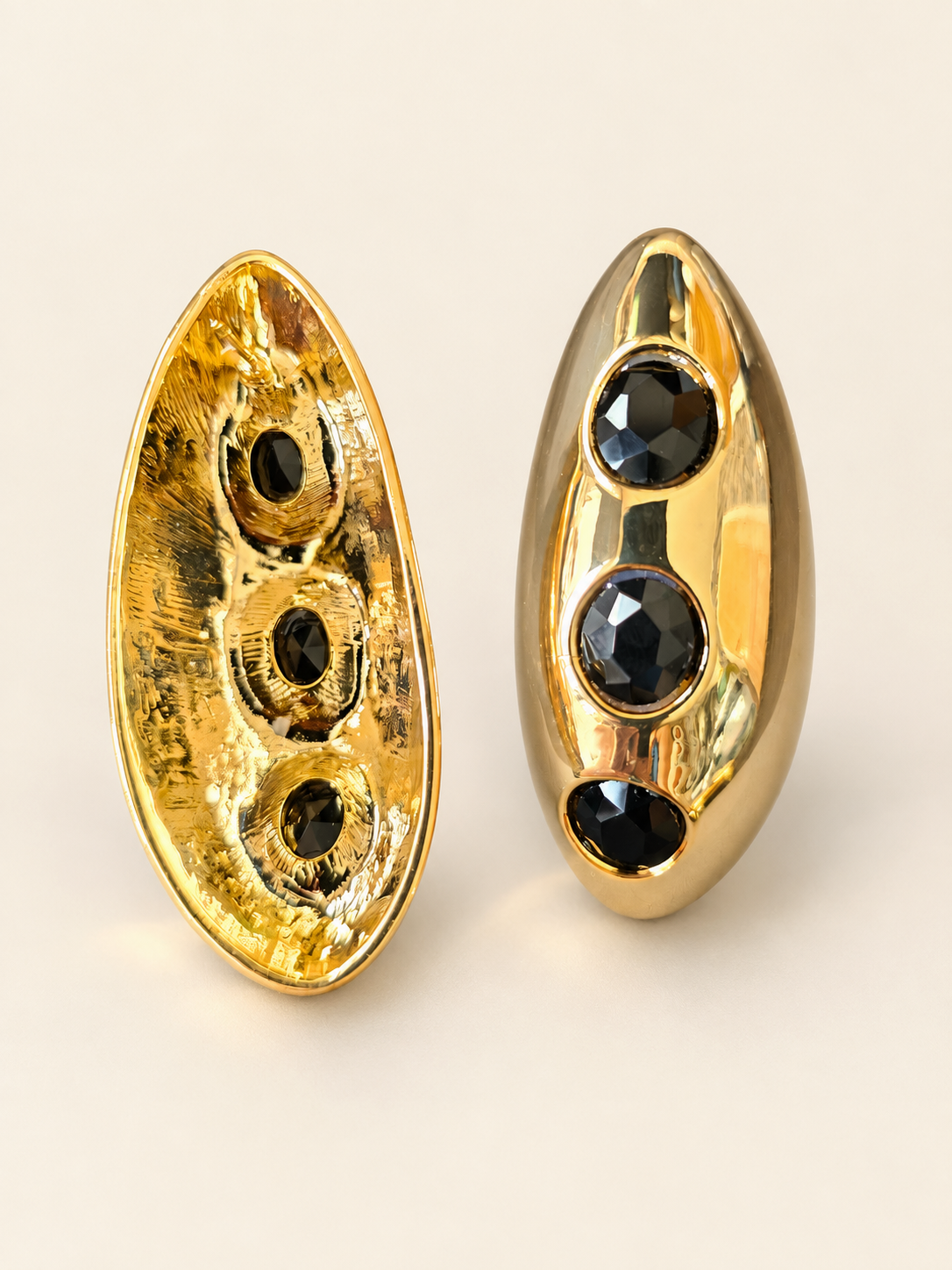 Boucles d'oreilles Éclat Trio — Noir profond — face et dos