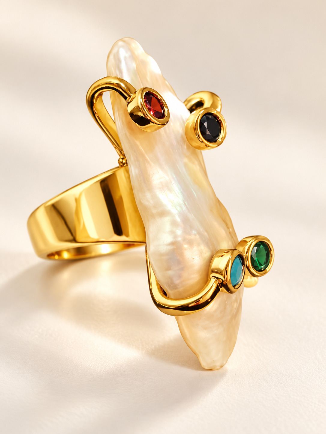 Bague Nacre Baroque & Éclats Colorés — Bague — cinquième vue