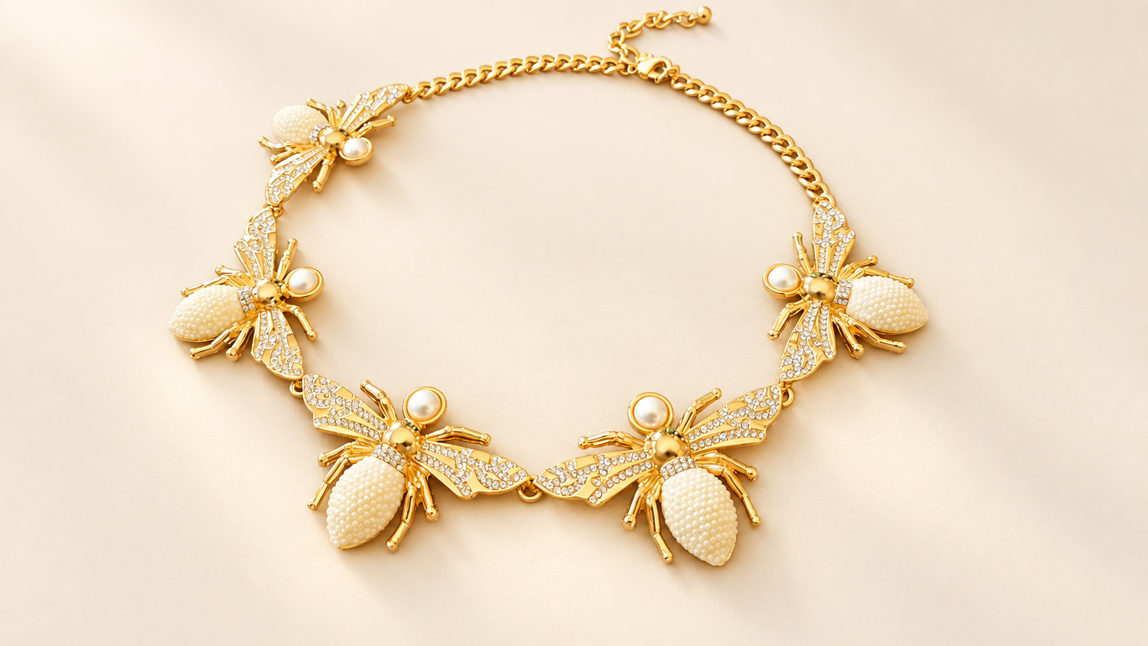 Collier Essaim Nacré — Vue complète