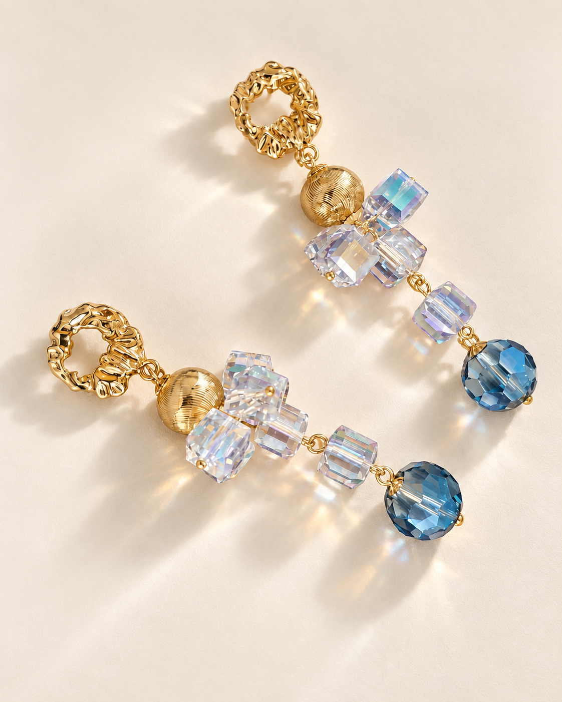 Boucles d'Oreilles Éclat Prisme — La paire complète