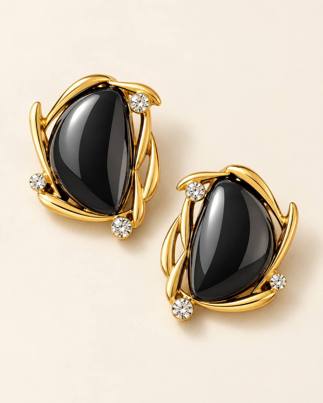 Boucles Éclat Cabochon & Or — Noir profond — la paire