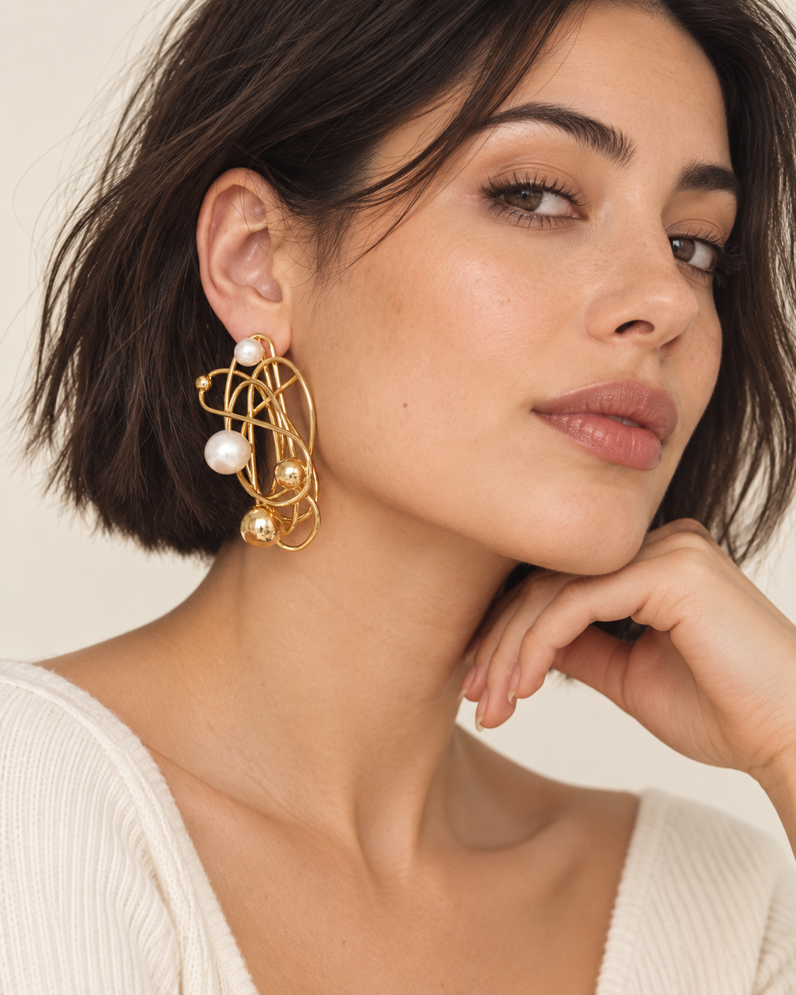 Boucles d'oreilles Orbites Nacrées — Portée