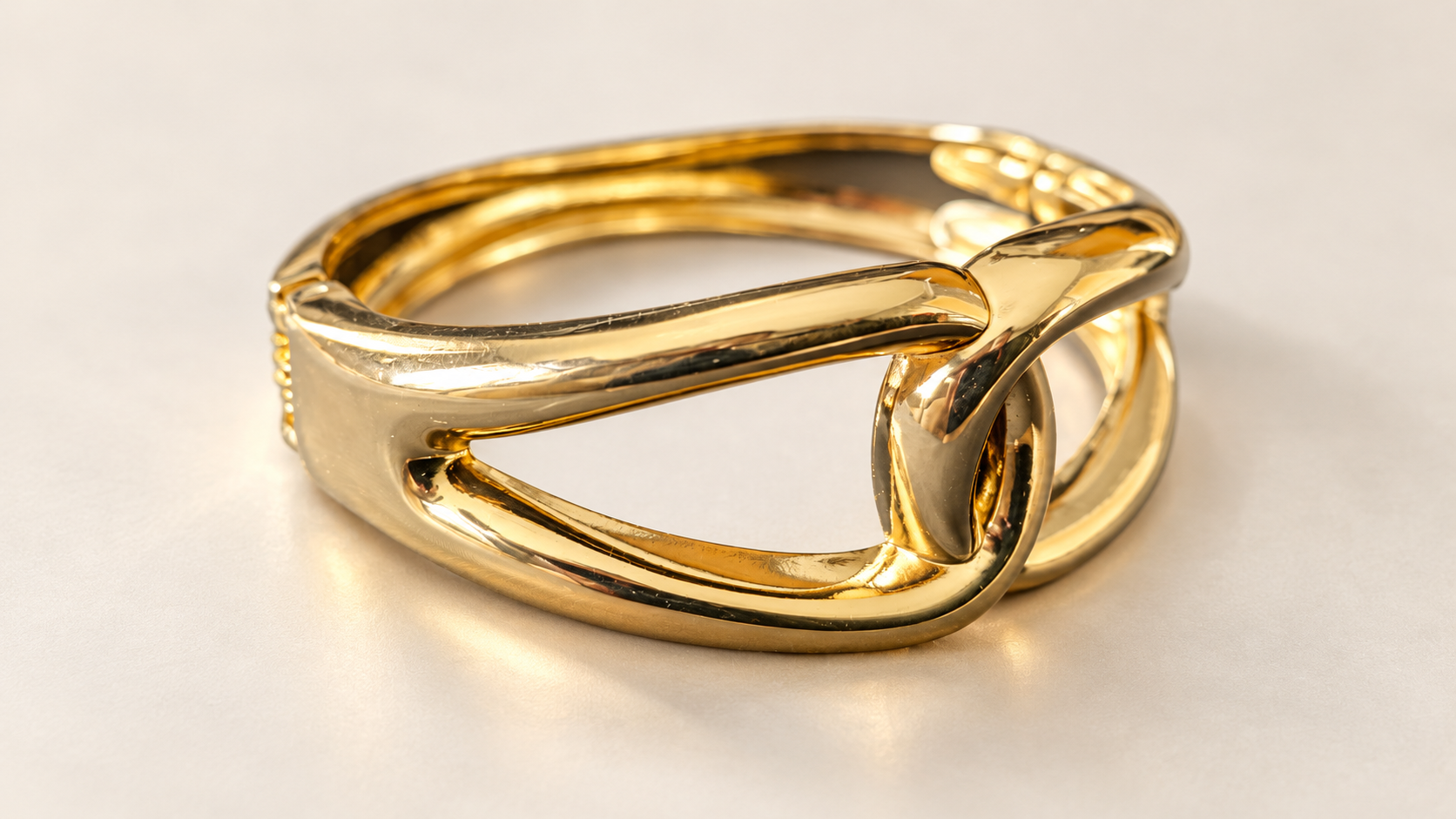 Bracelet Entrelacs Ajouré Doré — vue 3